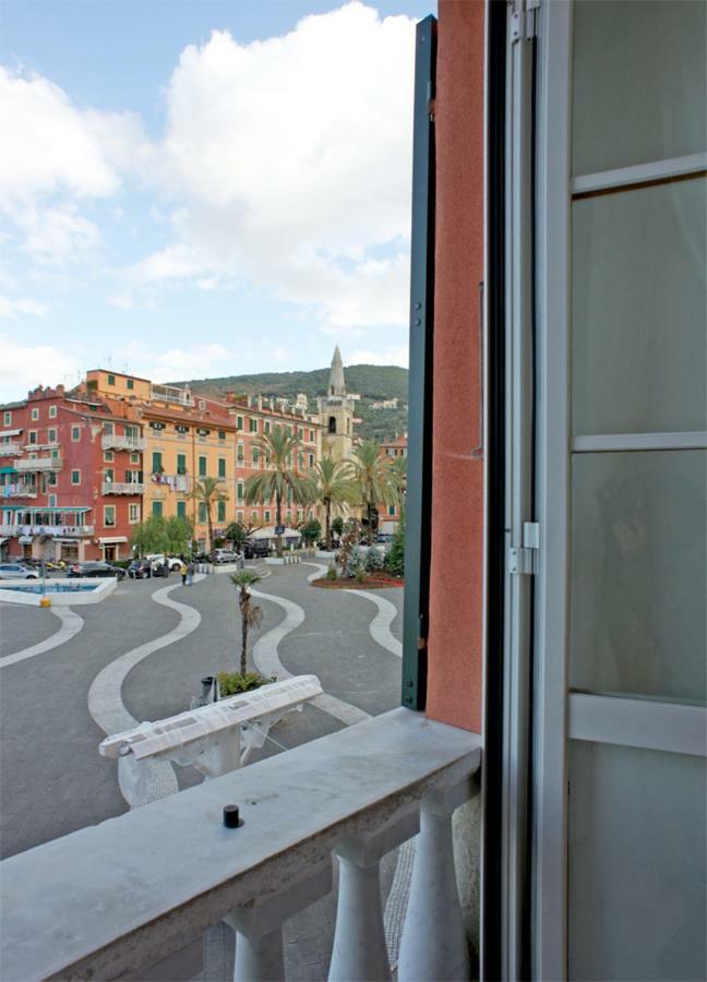 Vittoria Hotell Lerici Eksteriør bilde